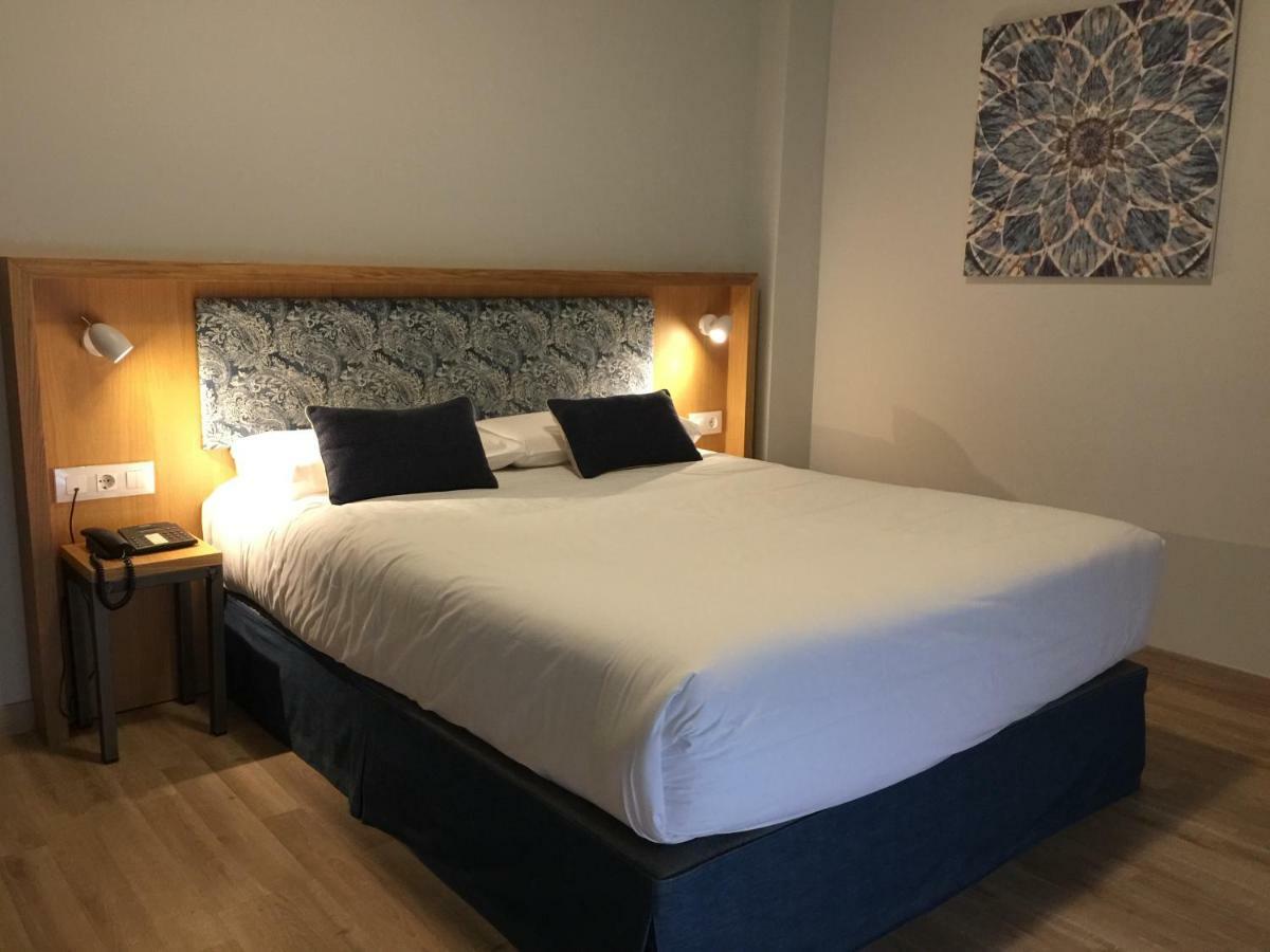 Hotel Celanova 2*